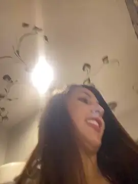 Snapshot of licky_lu chatting on 27, 1, 2025 licky lu online show from 27, 1, 2025