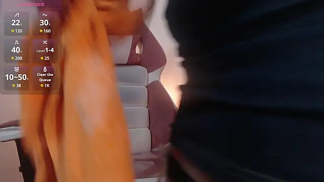 Snapshot of NAOMI_WINDSOR chatting on 3, 1, 2025 NAOMI WINDSOR online show from 3, 1, 2025