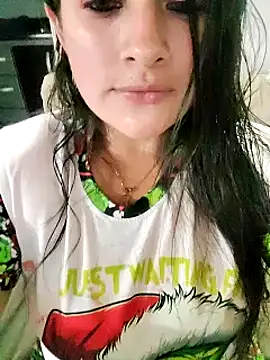 Snapshot of Neve_Collins chatting on 27, 12, 2024 Neve Collins online show from 27, 12, 2024