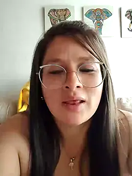 Snapshot of Neve_Collins chatting on 6, 2, 2025 Neve Collins online show from 6, 2, 2025