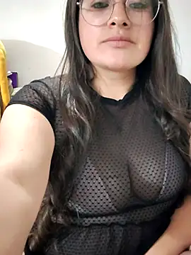 Snapshot of Neve_Collins chatting on 16, 2, 2025 Neve Collins online show from 16, 2, 2025