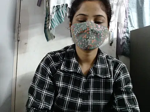 samosa73 online show from 6, 11, 2025