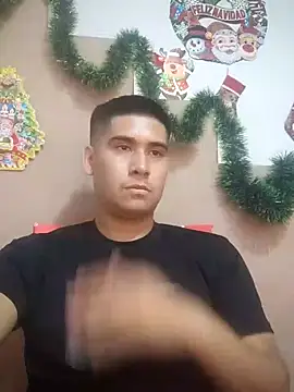 estudiante69 online show from 18, 12, 2024