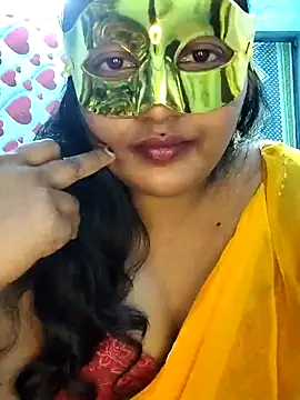 Snapshot of RomeoJuliet345 chatting on 6, 1, 2025 RomeoJuliet345 online show from 6, 1, 2025