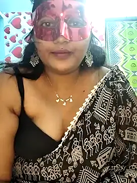 Snapshot of RomeoJuliet345 chatting on 12, 1, 2025 RomeoJuliet345 online show from 12, 1, 2025