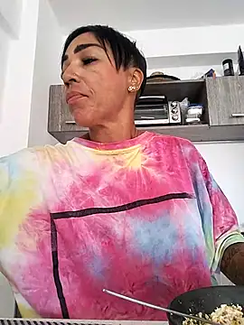 Snapshot of Alison_fitness chatting on 22, 1, 2025 Alison fitness online show from 22, 1, 2025