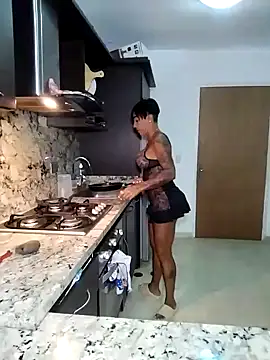 Snapshot of Alison_fitness chatting on 1, 2, 2025 Alison fitness online show from 1, 2, 2025