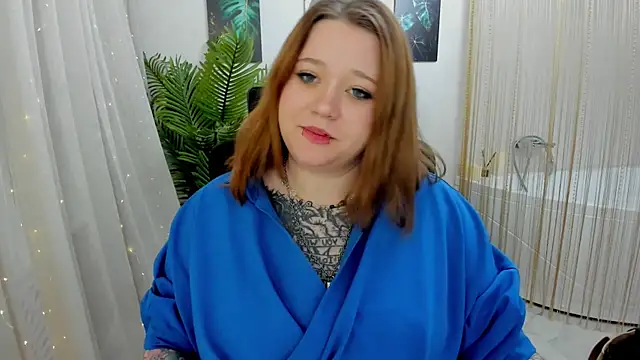 MoonLghte online show from 1, 2, 2025