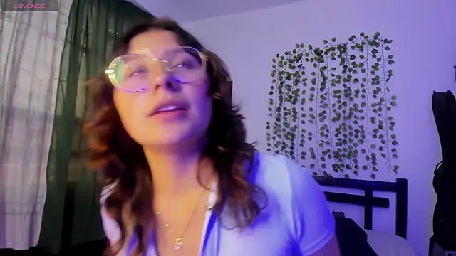 Noellesable online show from 9, 3, 2025