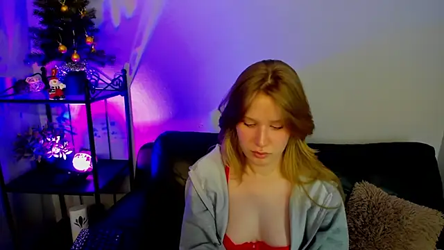 EvaStevs online show from 20, 12, 2024