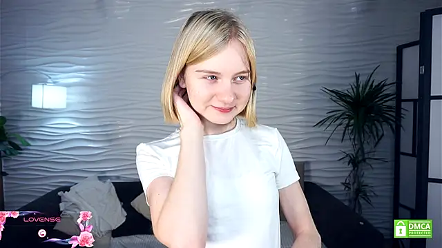 OdelinaFicken online show from 1, 11, 2025