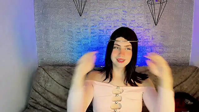 Snapshot of Oxana-Novikov chatting on 24, 5, 2026 Oxana-Novikov online show from 24, 5, 2026