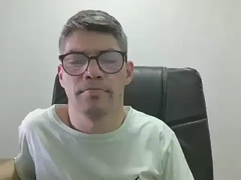 Snapshot of DiGabriel chatting on 2, 12, 2024 DiGabriel online show from 2, 12, 2024