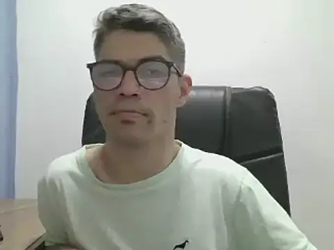 Snapshot of DiGabriel chatting on 3, 12, 2024 DiGabriel online show from 3, 12, 2024