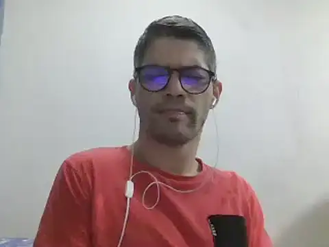 Snapshot of DiGabriel chatting on 10, 5, 2026 DiGabriel online show from 10, 5, 2026