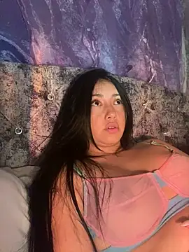 sweet kitty0110 online show from 15, 2, 2025