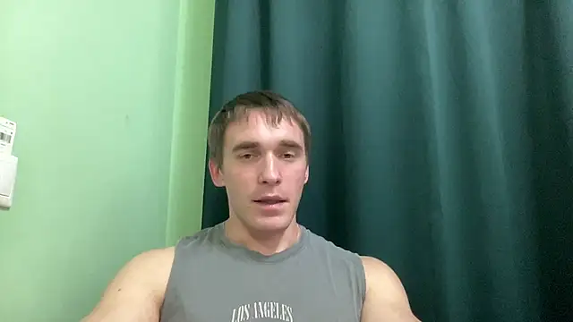 Snapshot of Mrbiceps23 chatting on 1, 12, 2024 Mrbiceps23 online show from 1, 12, 2024