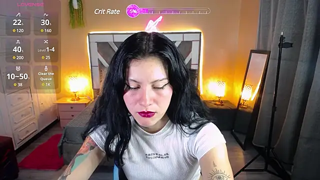 Kate Laurence  online show from 30, 12, 2024