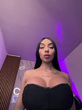 Tiffanny online show from 3, 3, 2026