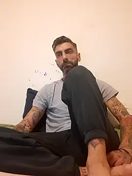 Italian69am online show from 9, 11, 2025