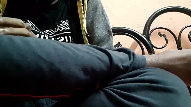 Snapshot of savage_lucifer8 chatting on 4, 12, 2024 savage lucifer8 online show from 4, 12, 2024