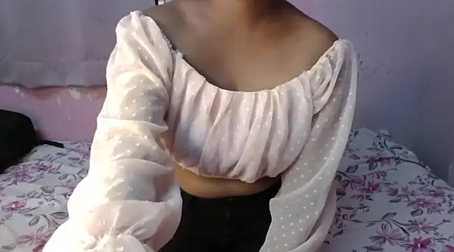 Snapshot of Aaliyalove1 chatting on 28, 12, 2024 Aaliyalove1 online show from 28, 12, 2024