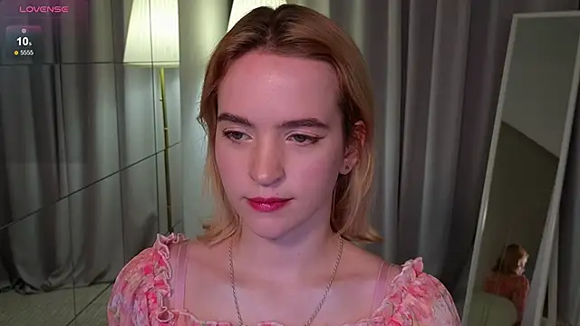 Snapshot of lolly_pie chatting on 14, 2, 2025 lolly pie online show from 14, 2, 2025