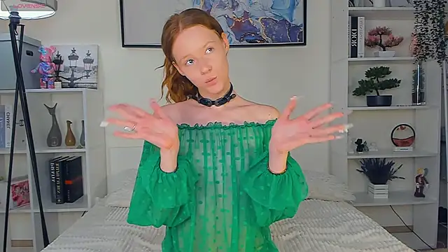 Snapshot of ZaraBluitt chatting on 20, 2, 2025 ZaraBluitt online show from 20, 2, 2025