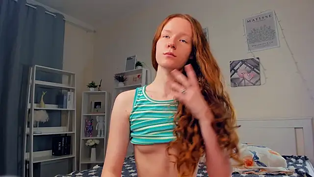 Snapshot of ZaraBluitt chatting on 6, 11, 2025 ZaraBluitt online show from 6, 11, 2025