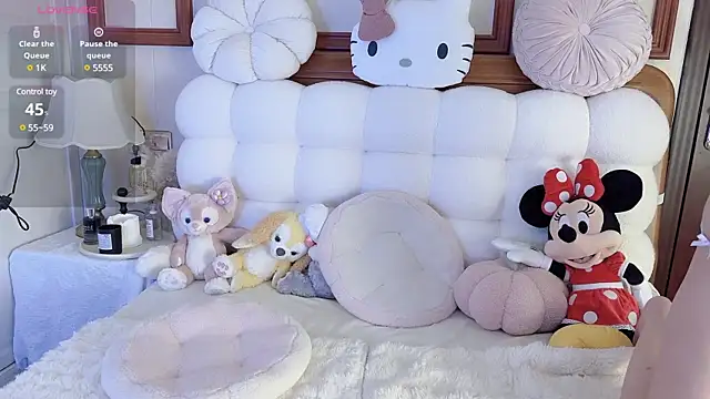 Snapshot of Unique-yiyi chatting on 26, 12, 2024 Unique-yiyi online show from 26, 12, 2024