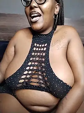 CHERRYYUMMY online show from 15, 3, 2026