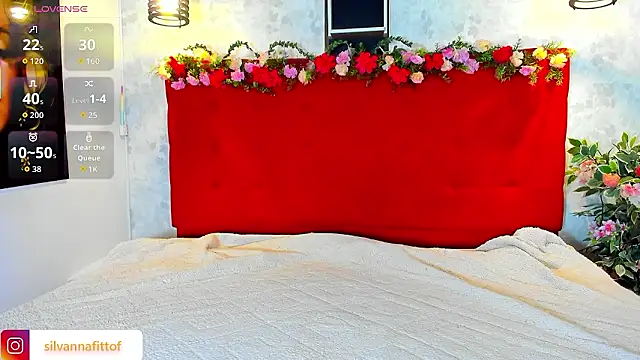 SilvannaFit online show from 6, 1, 2026