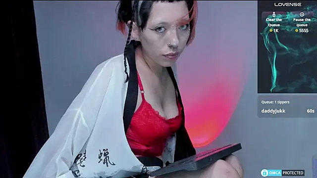 Snapshot of lnxmst chatting on 4, 12, 2024 lnxmst online show from 4, 12, 2024