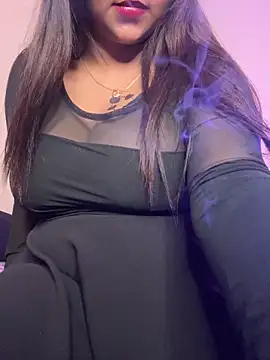 Snapshot of wildestcouplee chatting on 6, 1, 2025 wildestcouplee online show from 6, 1, 2025