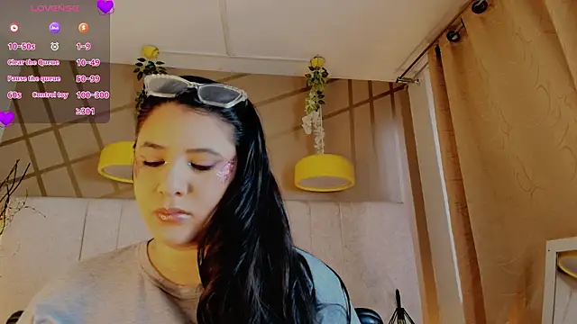 frreeya online show from 12, 3, 2026