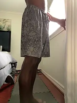 Melaneighted online show from 7, 3, 2026