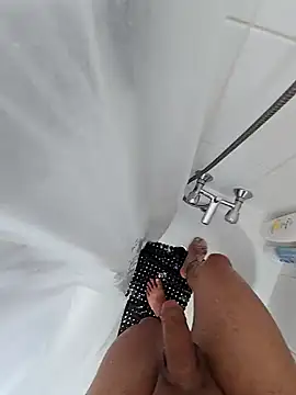 Snapshot of THOMS-90 chatting on 27, 1, 2025 THOMS-90 online show from 27, 1, 2025