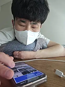 Snapshot of wlalsdldb112 chatting on 17, 3, 2025 wlalsdldb112 online show from 17, 3, 2025