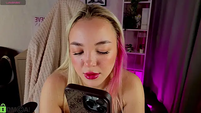 Christy Little online show from 5, 12, 2025