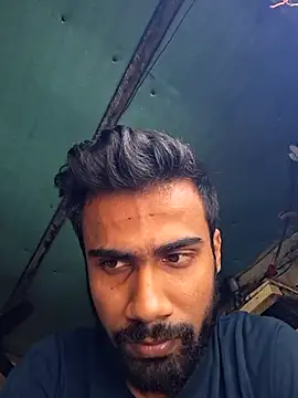 Snapshot of Skinny_Bigass_23 chatting on 11, 11, 2025 Skinny Bigass 23 online show from 11, 11, 2025