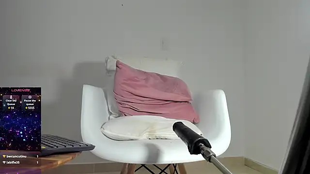 ariana nix online show from 6, 12, 2024