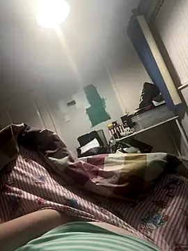 Snapshot of AmberTaylorXxx chatting on 18, 11, 2025 AmberTaylorXxx online show from 18, 11, 2025