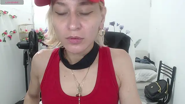 ariana crazzy online show from 22, 1, 2025