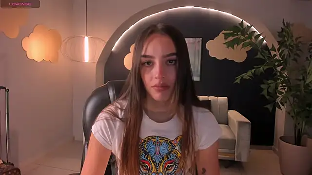 KaiaFerreira online show from 7, 3, 2025