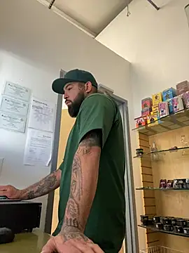 Snapshot of jr91esl chatting on 11, 2, 2025 jr91esl online show from 11, 2, 2025