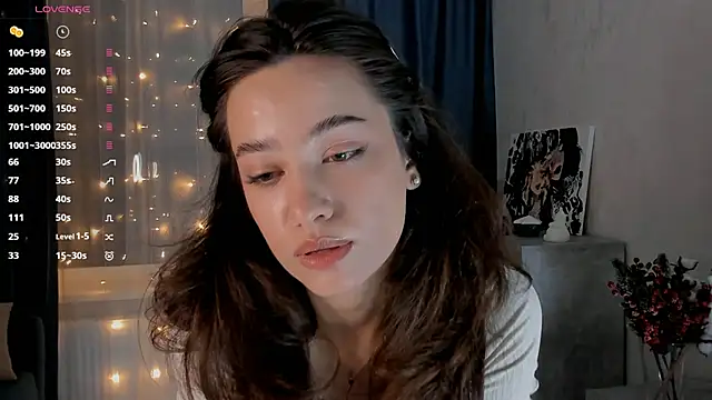 Snapshot of EmeliaReaper chatting on 23, 2, 2025 EmeliaReaper online show from 23, 2, 2025