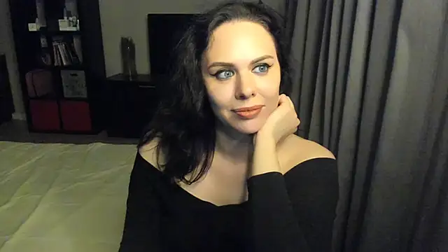 MollyCheiz online show from 27, 2, 2025