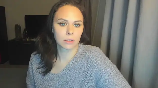 MollyCheiz online show from 14, 1, 2026