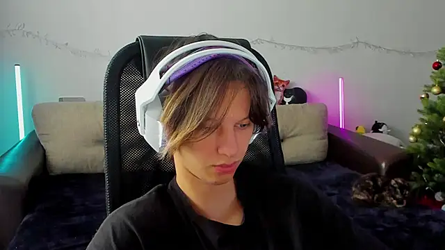 Ostin meow online show from 21, 12, 2025