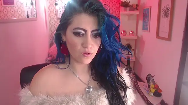 scarleth blue online show from 13, 9, 2025